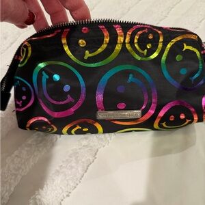Madden Girl Iridescent Smiley Pencil Case_Make Up Case